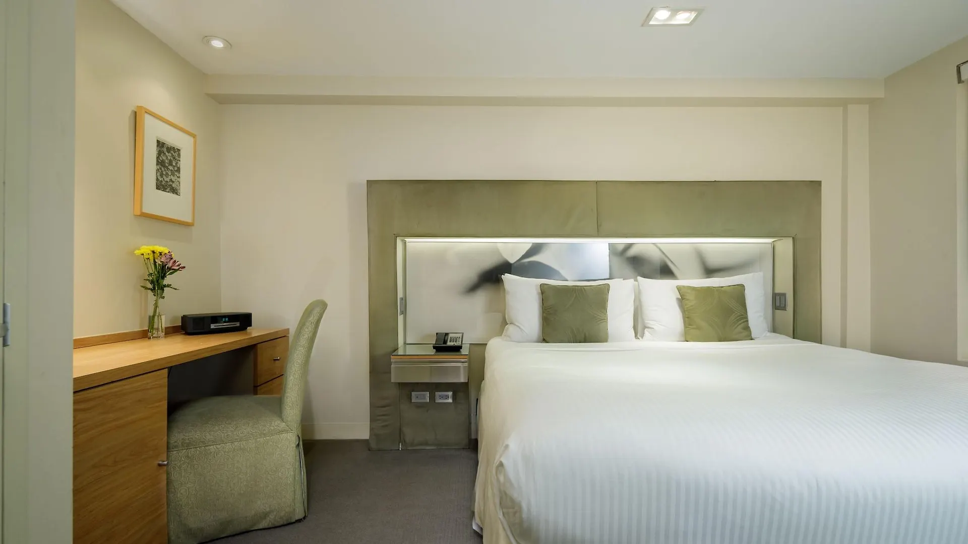 Shoreham Hotel New York