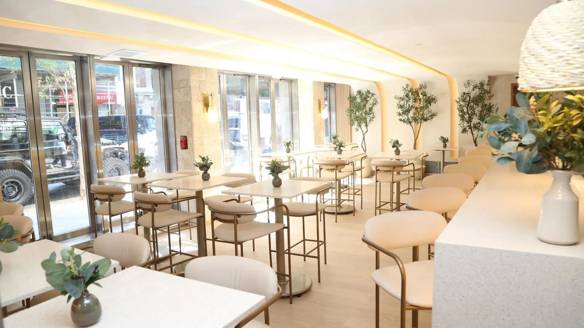 Shoreham Hotel New York