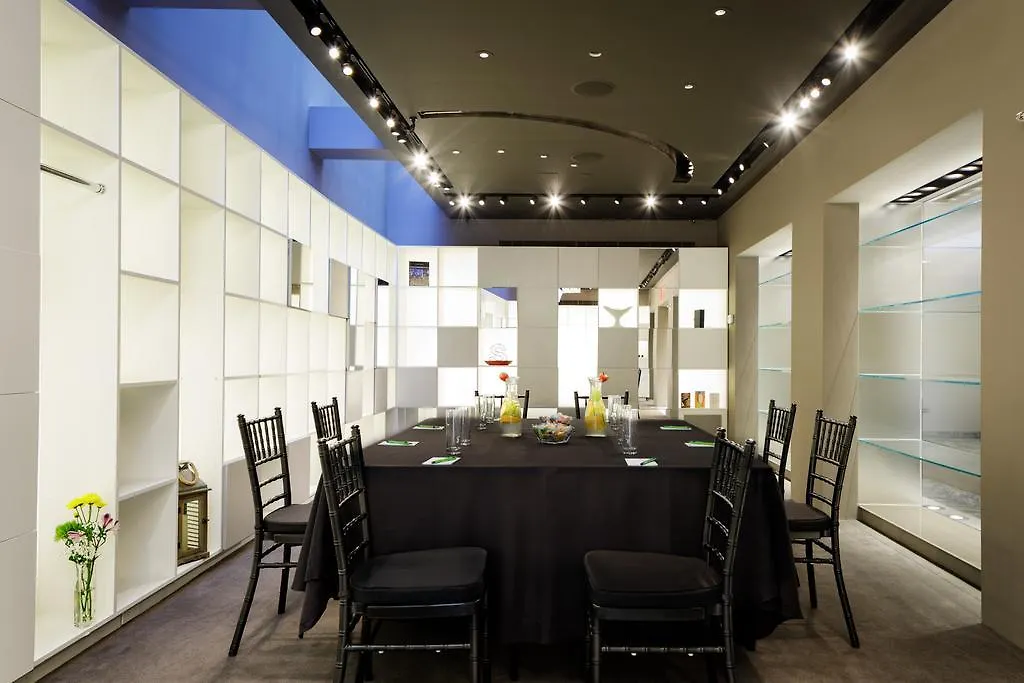 Shoreham Hotel New York